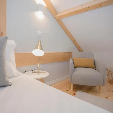 Liiiving In - Santa Catarina Mezzanine Порту