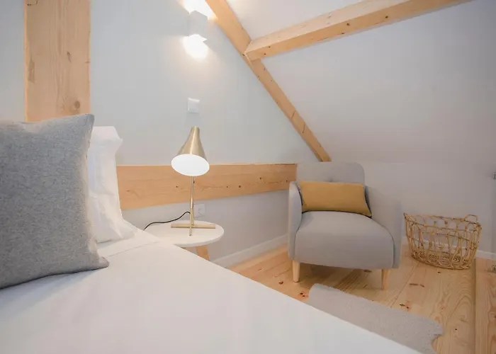 Liiiving In - Santa Catarina Mezzanine Порту