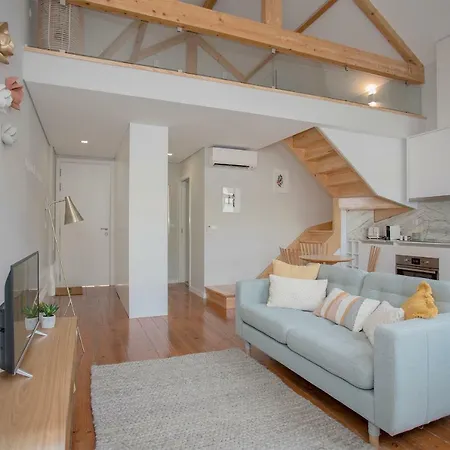 Liiiving In - Santa Catarina Mezzanine Apartamento Porto