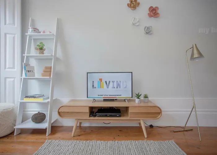 Liiiving In - Santa Catarina Mezzanine *