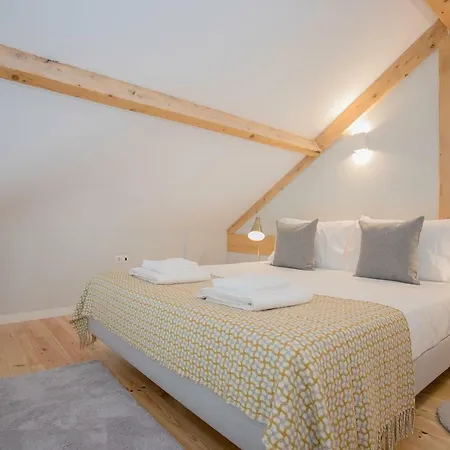 Apartment Liiiving In - Santa Catarina Mezzanine